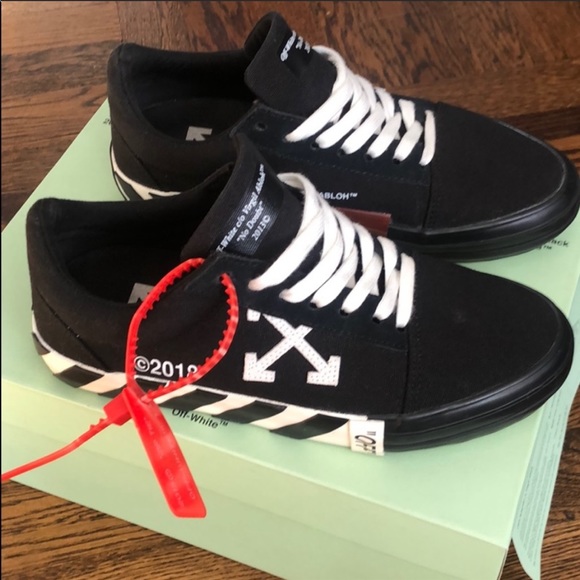 Off-White Shoes - ISO off white shoes woman’s size 8